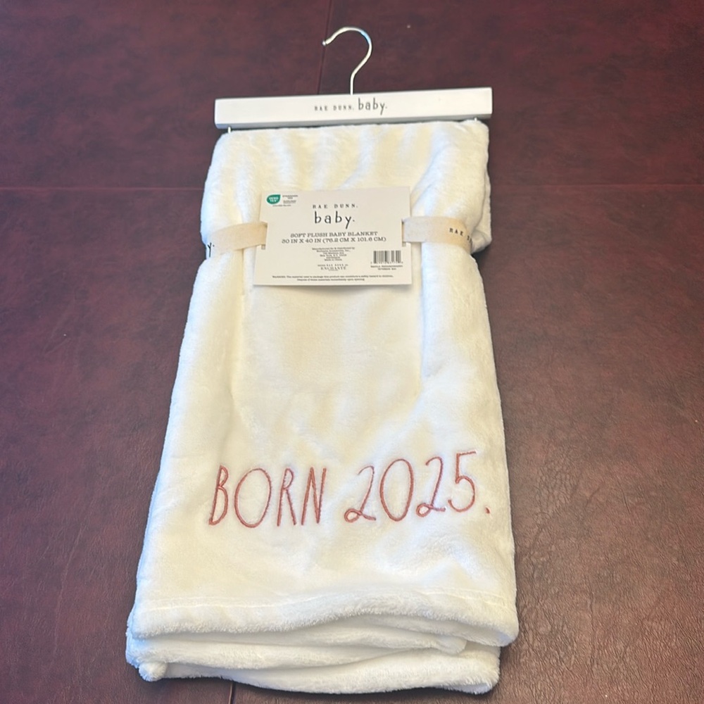 🎀Rae Dunn White Baby Blanket with Born 2025 Embroidered in Pink🎀